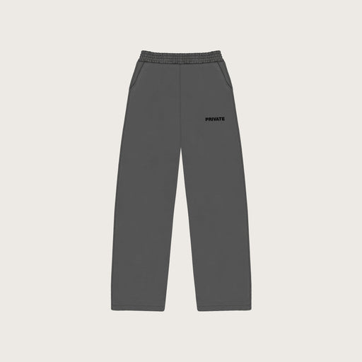 LOW KEY STRAIGHT LEG